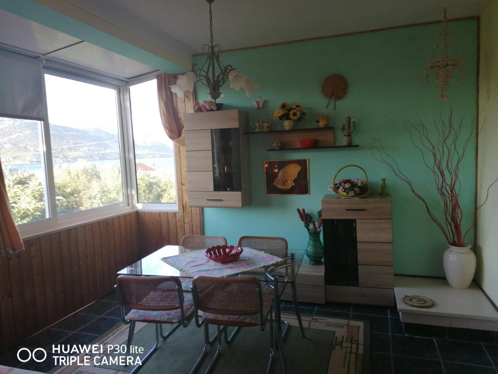 Apartmani Zute Račišće Rum bild